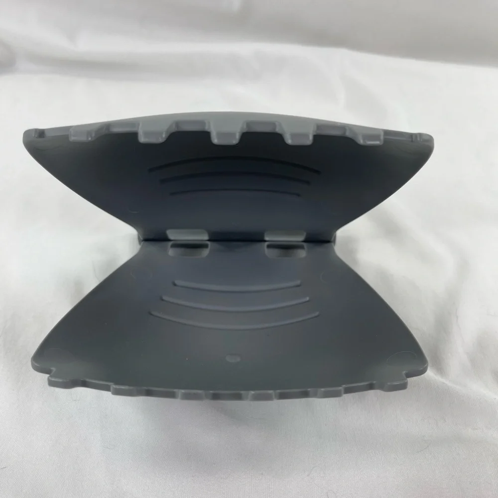 Pampered Chef Salad Claw